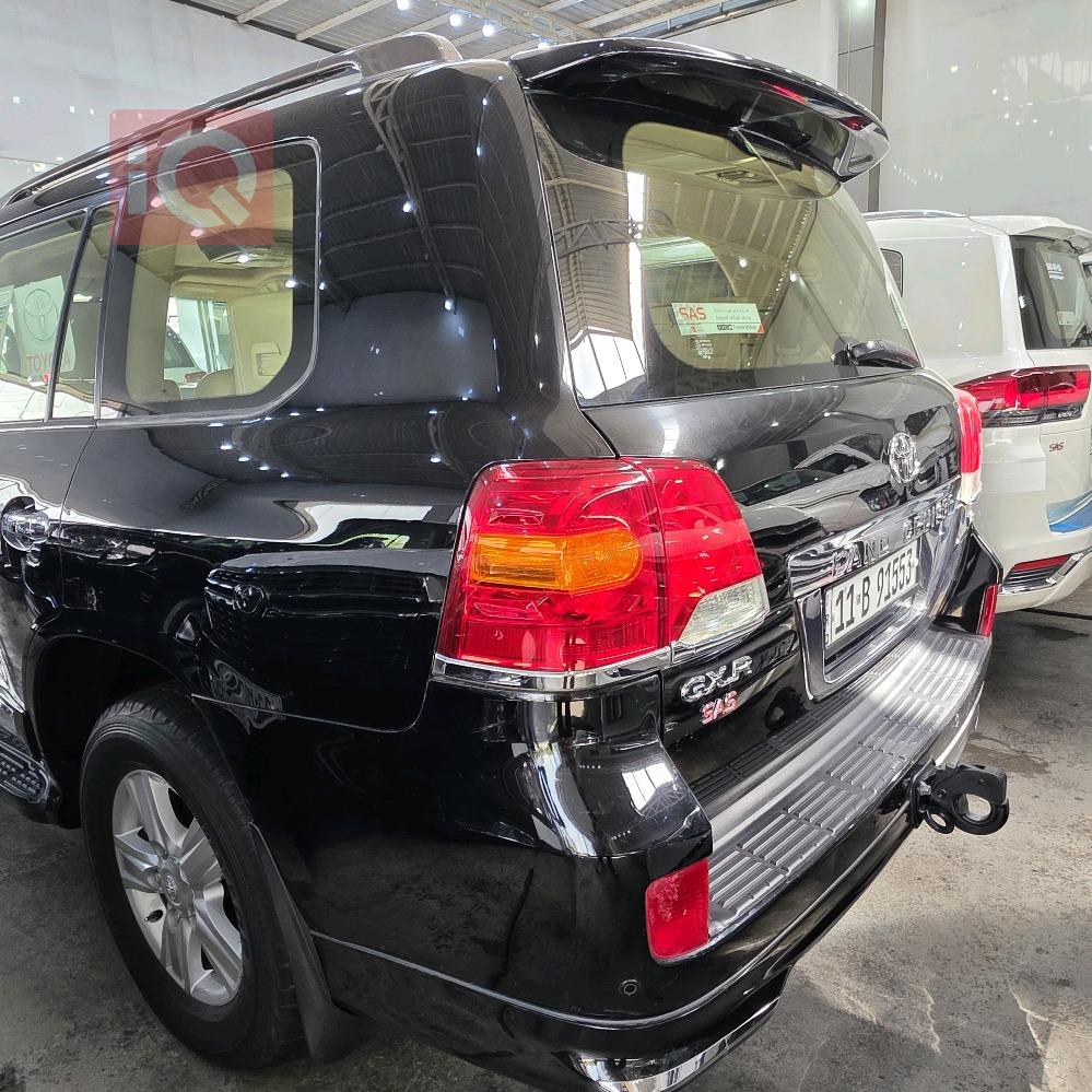 تويوتا لاندكروزر